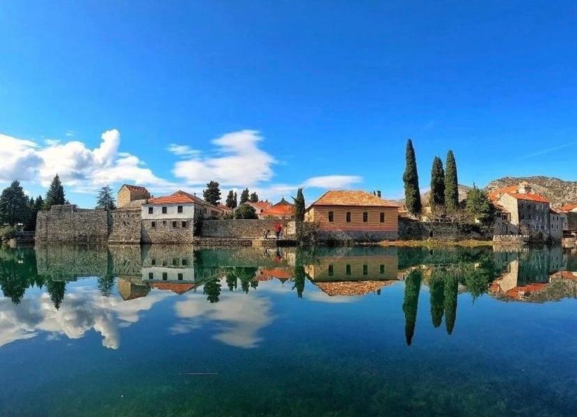 Helios Apartment Trebinje Luaran gambar